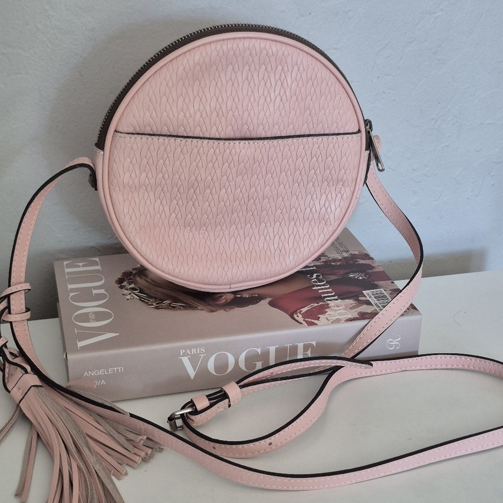 NWOT Patricia Nash Leather Pink Round Crossbody Bag
